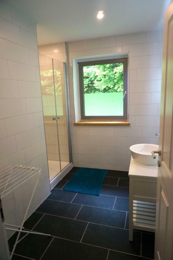 Haus Peter Bed & Breakfast Latschach ober dem Faakersee Екстериор снимка