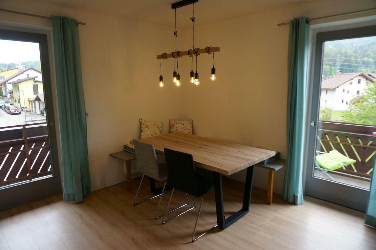 Haus Peter Bed & Breakfast Latschach ober dem Faakersee Екстериор снимка