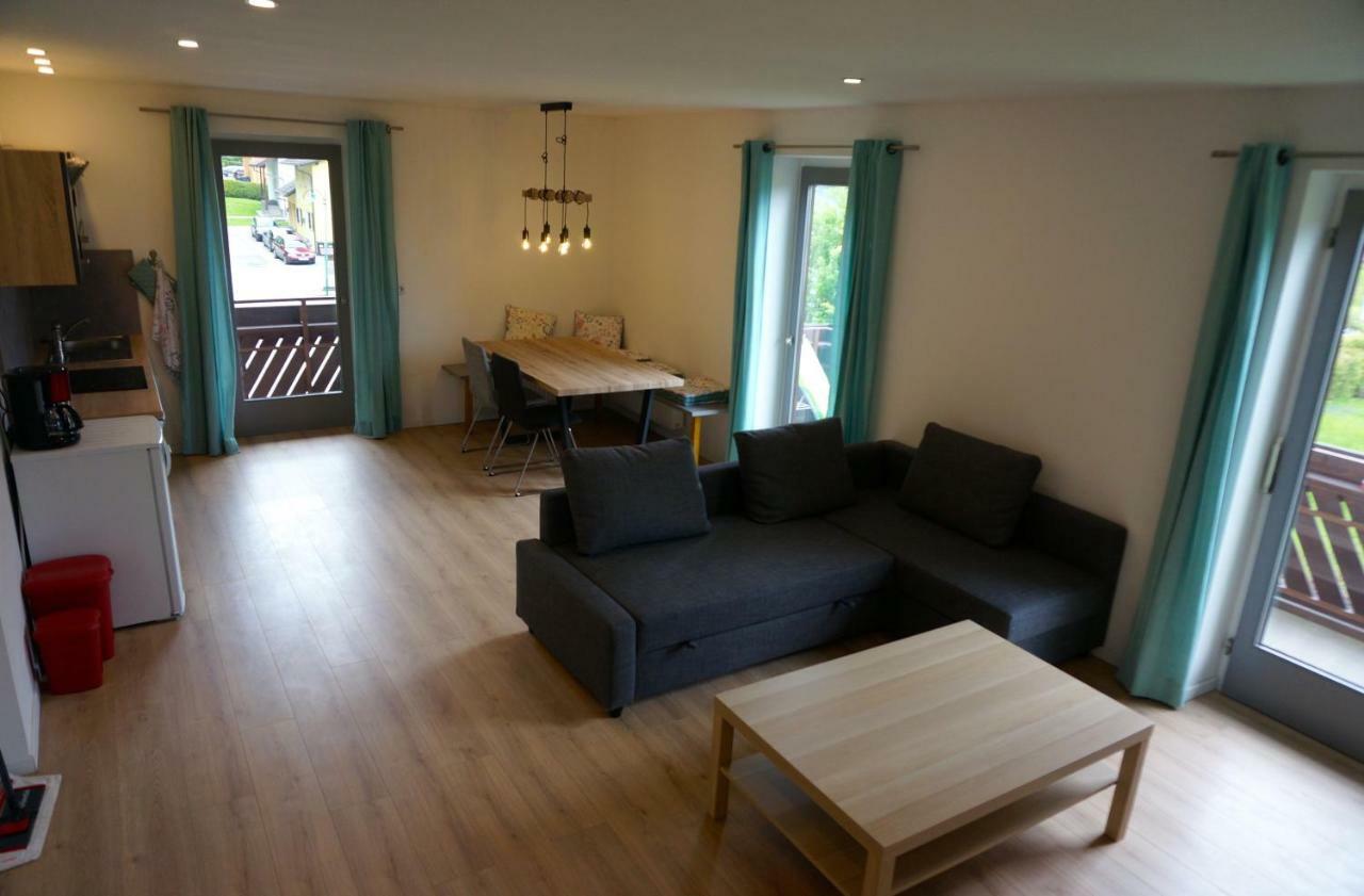 Haus Peter Bed & Breakfast Latschach ober dem Faakersee Екстериор снимка